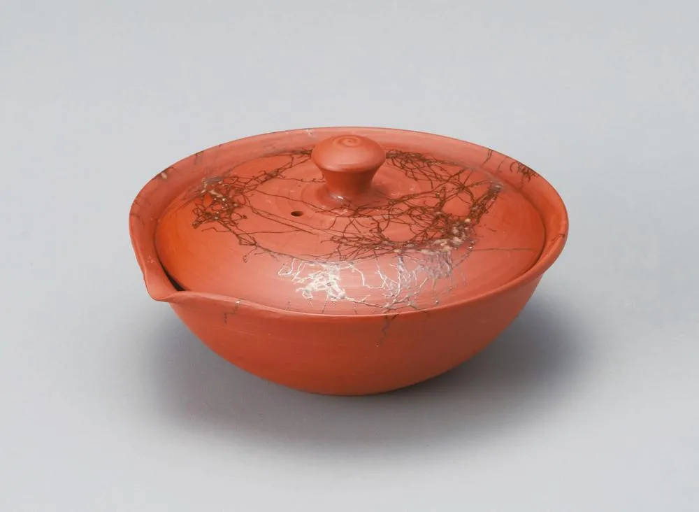 Shiboridashi-Kännchen, rot mit dunklen Spritzern