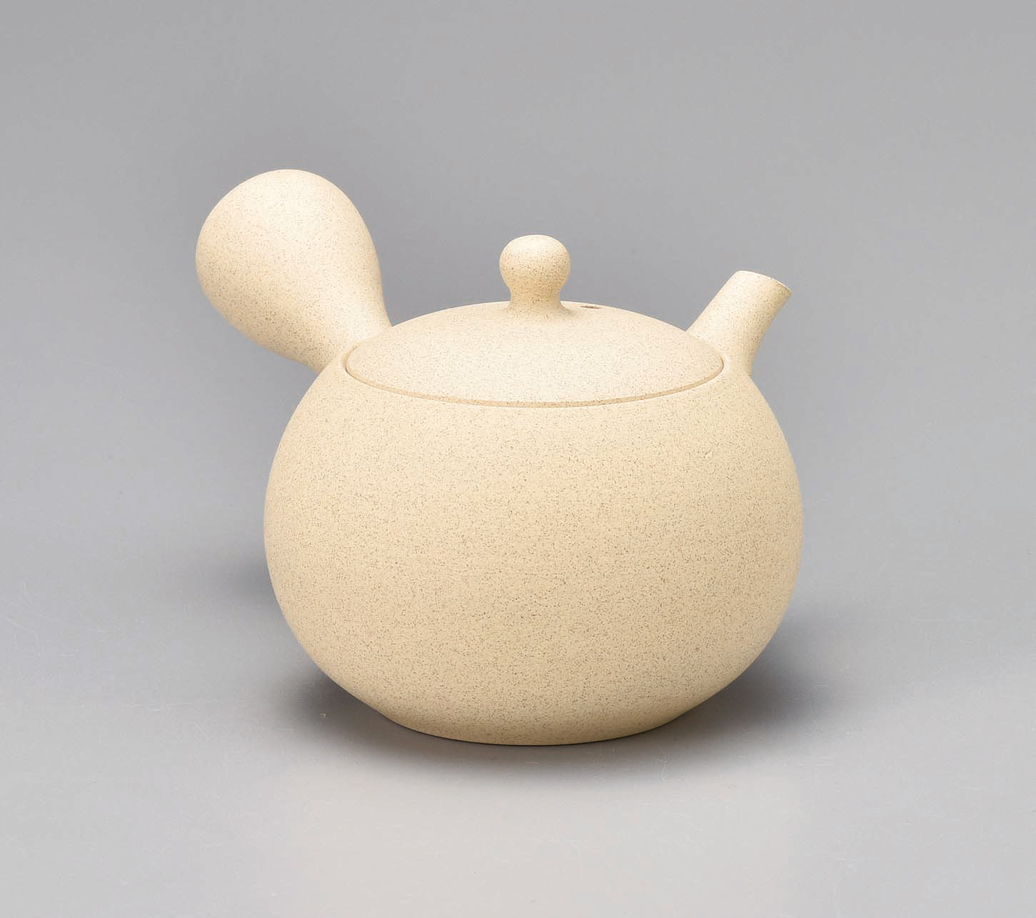 Kyusu-teapot, round, cream-coloured, 180 ml