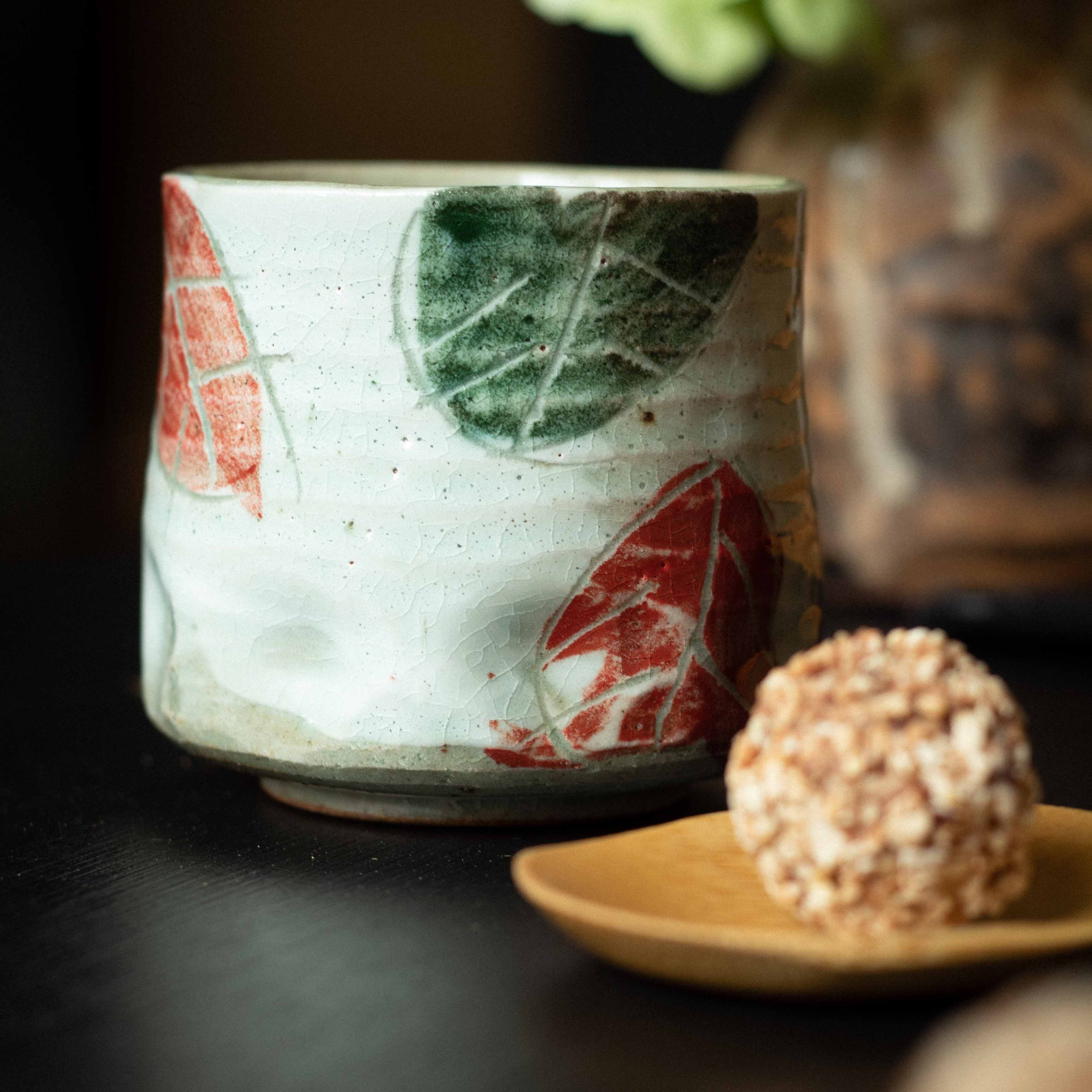 Yunomi-tea mug with leaves, 160 ml